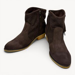 Mi.iM Womens Brown Perforated Suede Ankle Booties Side Zip Block Heel Size 8